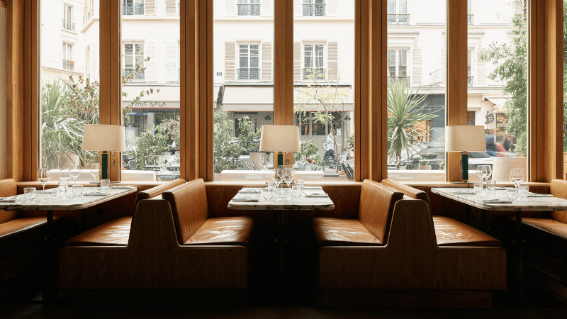 La Fondation dans Harper's Bazaar