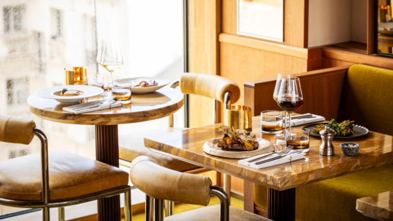 La Fondation dans sortir à Paris